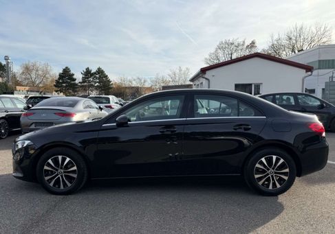 Mercedes-Benz A 200, 2022