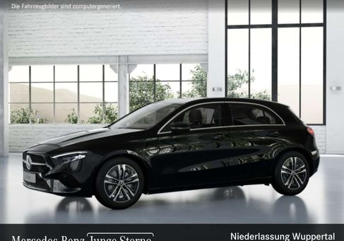 Mercedes-Benz A 250, 2025 3