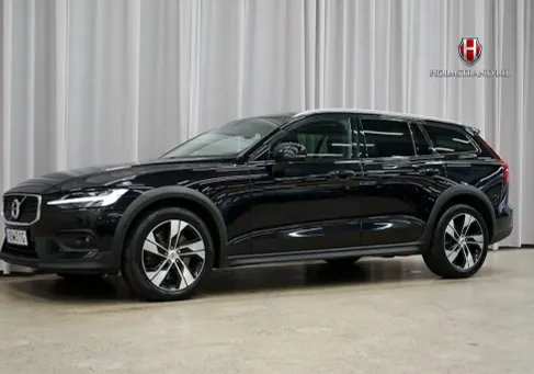 Volvo V60 Cross Country, 2022