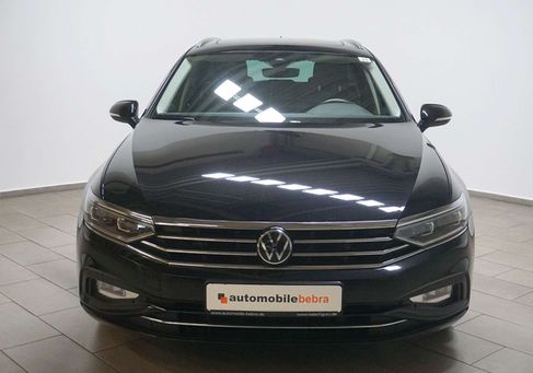 Volkswagen Passat, 2023
