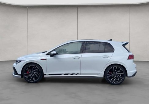 Volkswagen Golf, 2021 2