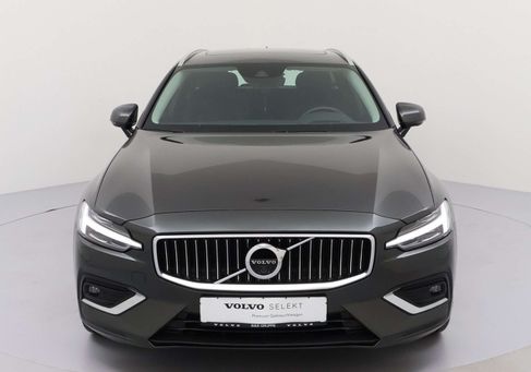 Volvo V60, 2021