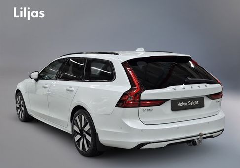 Volvo V90, 2025 3