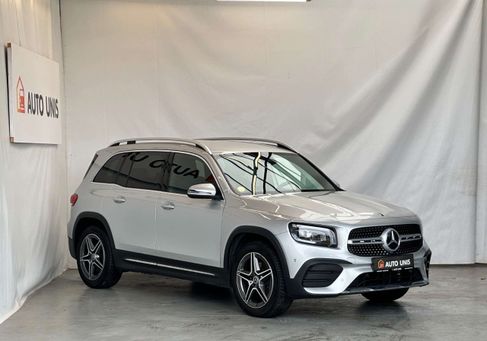 Mercedes-Benz GLB 200, 2023