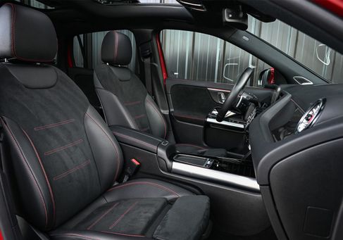 Mercedes-Benz GLA 250, 2024