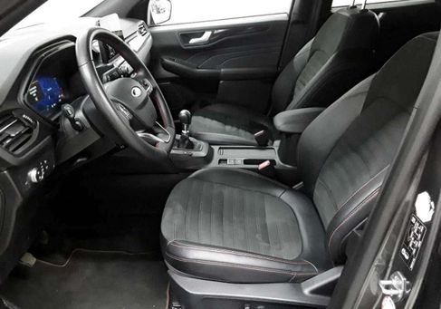 Ford Kuga, 2022