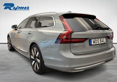 Volvo V90, 2024 3