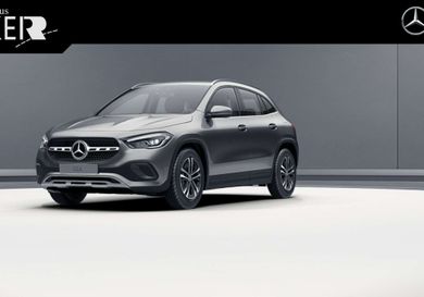 Mercedes-Benz GLA 180, 2023