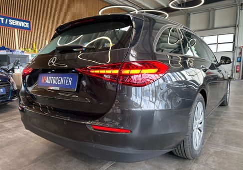 Mercedes-Benz C 200, 2023