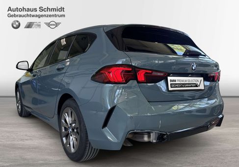 BMW 120, 2025