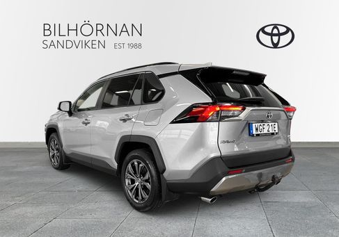 Toyota RAV 4, 2023 2