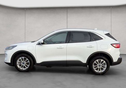 Ford Kuga, 2022