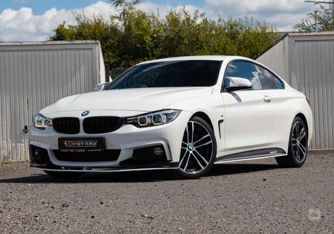 BMW 440, 2019