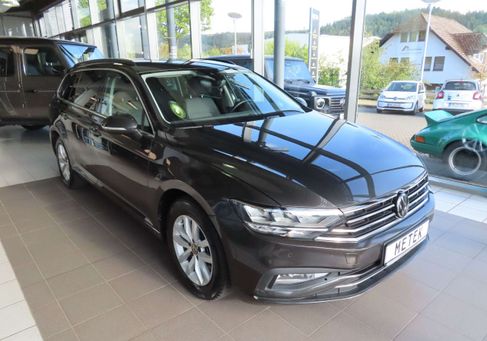 Volkswagen Passat Variant, 2023 2