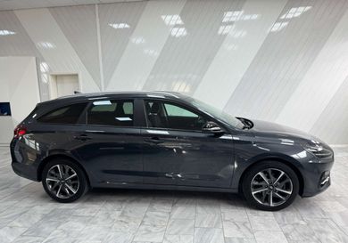 Hyundai i30, 2021