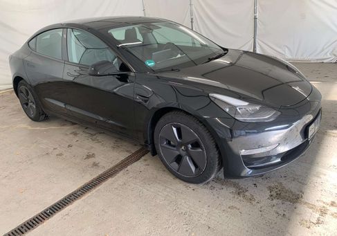 Tesla Model 3, 2022 2