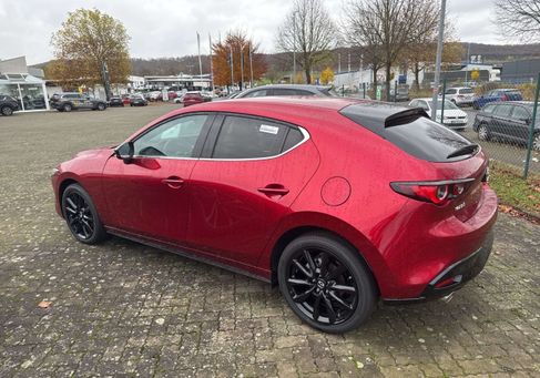 Mazda 3, 2025