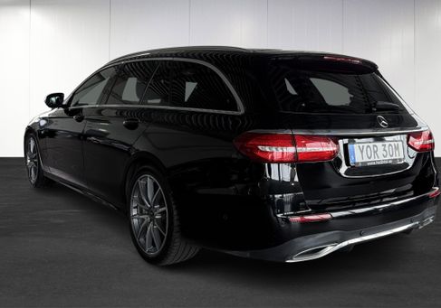 Mercedes-Benz E 220, 2020 3