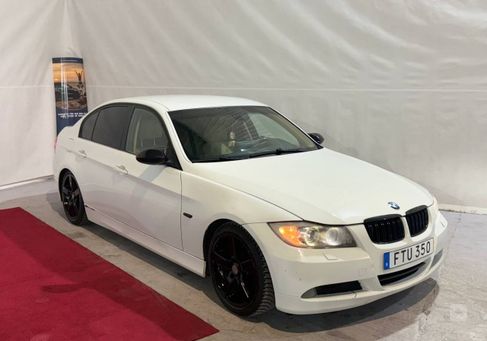 BMW 325, 2007