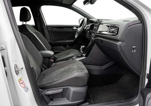 Volkswagen T-Roc, 2022