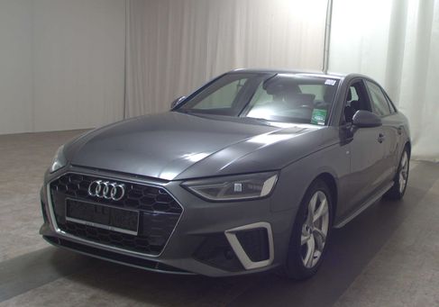 Audi A4, 2021
