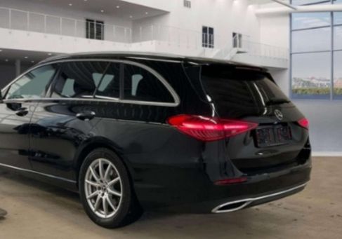 Mercedes-Benz C 300, 2022