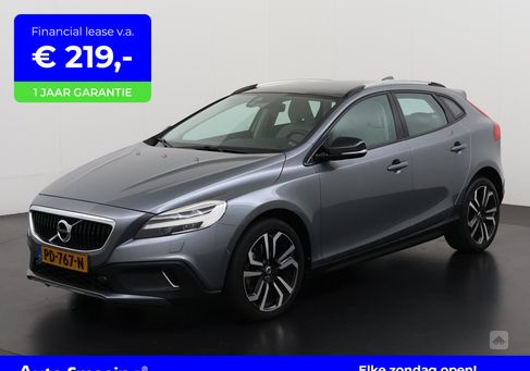 Volvo V40 Cross Country, 2017