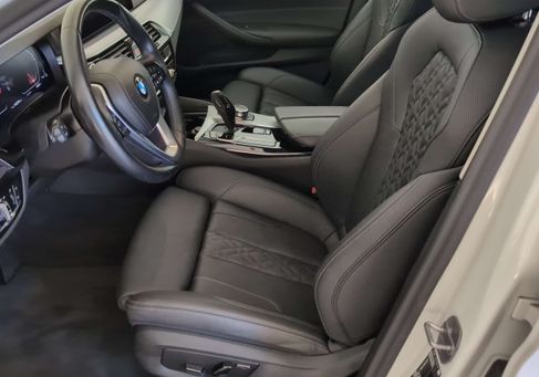 BMW 520, 2022