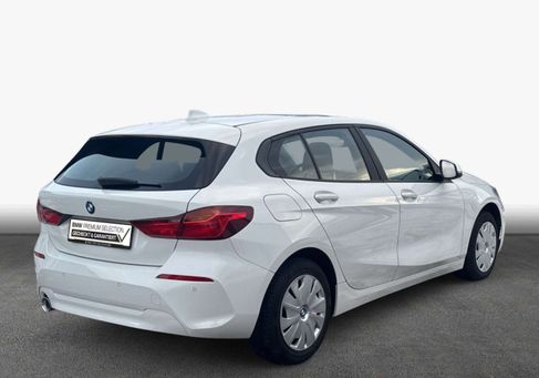 BMW 116, 2021