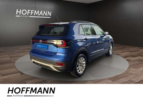 Volkswagen T-Cross, 2023 3