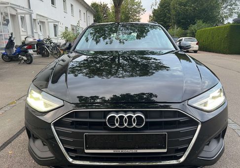 Audi A4, 2022