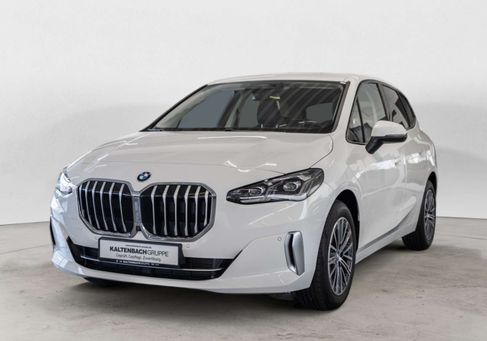 BMW 220, 2023 2