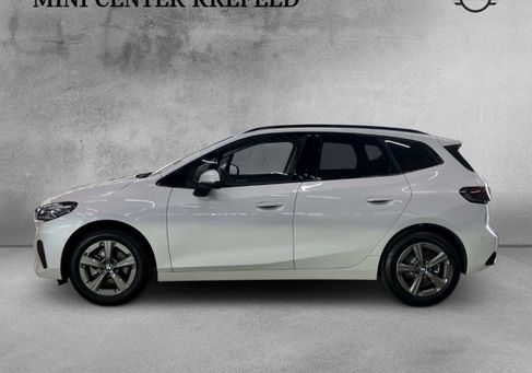 BMW 220, 2025 3