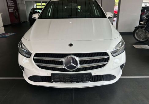 Mercedes-Benz B 200, 2021 2