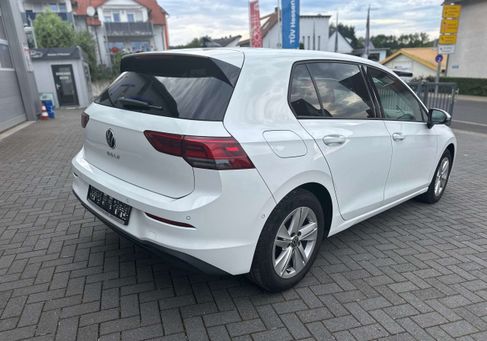 Volkswagen Golf, 2021 3