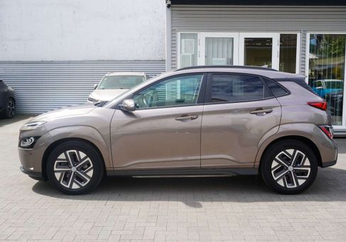 Hyundai Kona, 2022 3