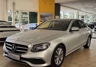 Mercedes-Benz E 200, 2021