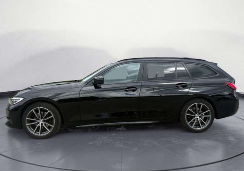 BMW 320, 2021 3