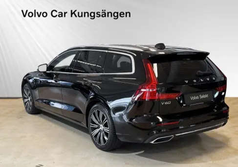 Volvo V60, 2022