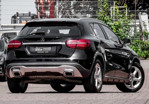 Mercedes-Benz GLA 180, 2019