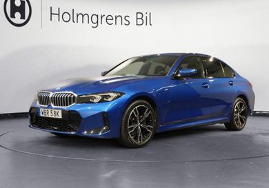 BMW 330, 2025