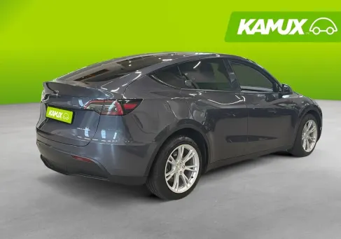 Tesla Model Y, 2021 3