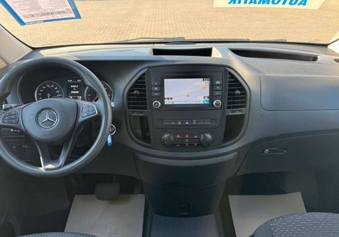 Mercedes-Benz Vito, 2021