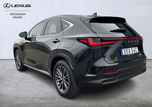 Lexus NX, 2023