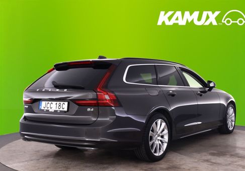 Volvo V90, 2022