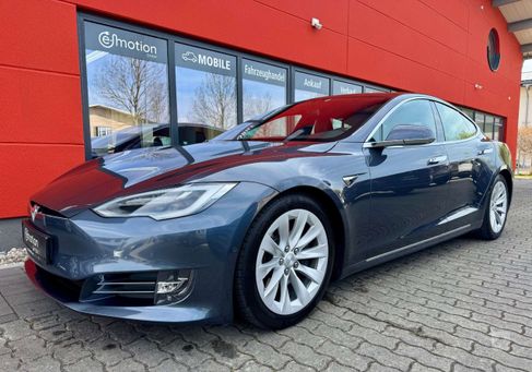 Tesla Model S, 2018