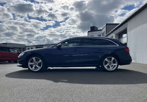 Audi A4, 2023 2