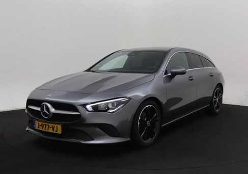 Mercedes-Benz CLA 180 Shooting Brake, 2020