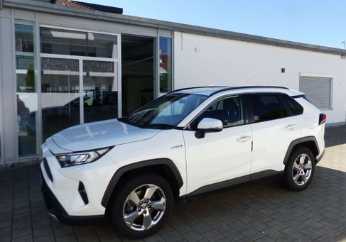 Toyota, 2021 3