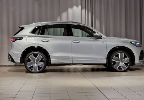 Volkswagen Tiguan, 2026 3